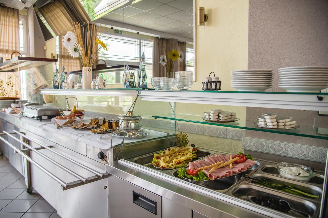Athina Resort Asproválta Luaran gambar